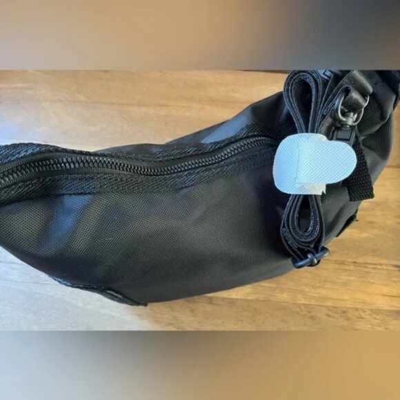 GEORGE GINA & LUCY Wia Shoulder Bag In Black NEW - Picture 4 of 10